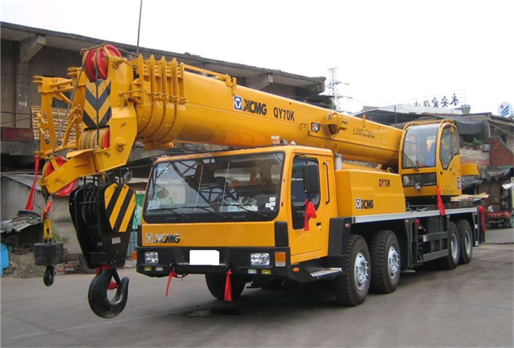 乾县吊车出租选择重点