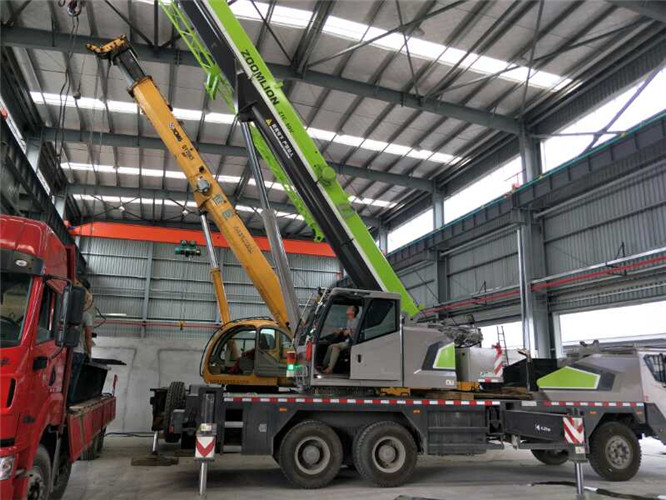 乾县高空车出租需要注意哪些安全事项？